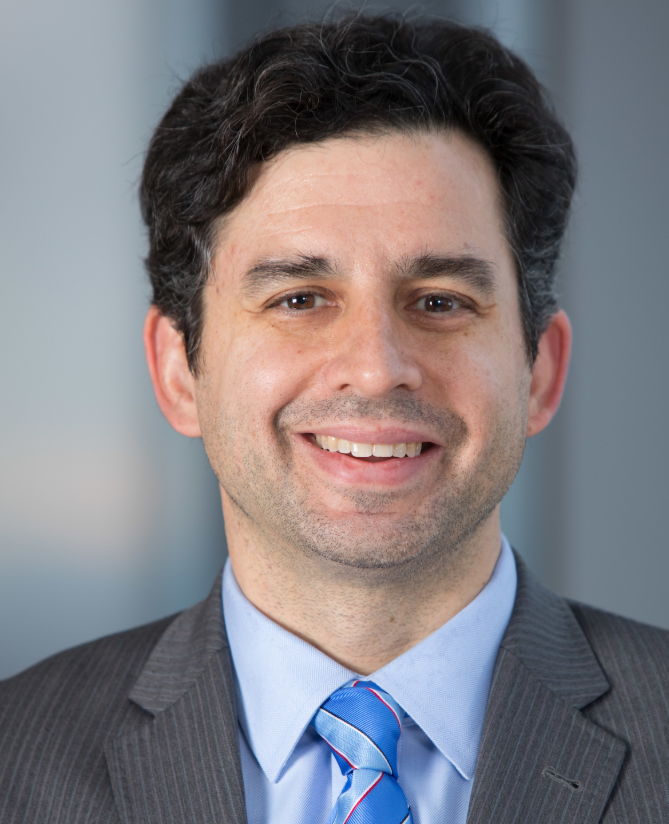 Headshot of Carl Bergetz, JD