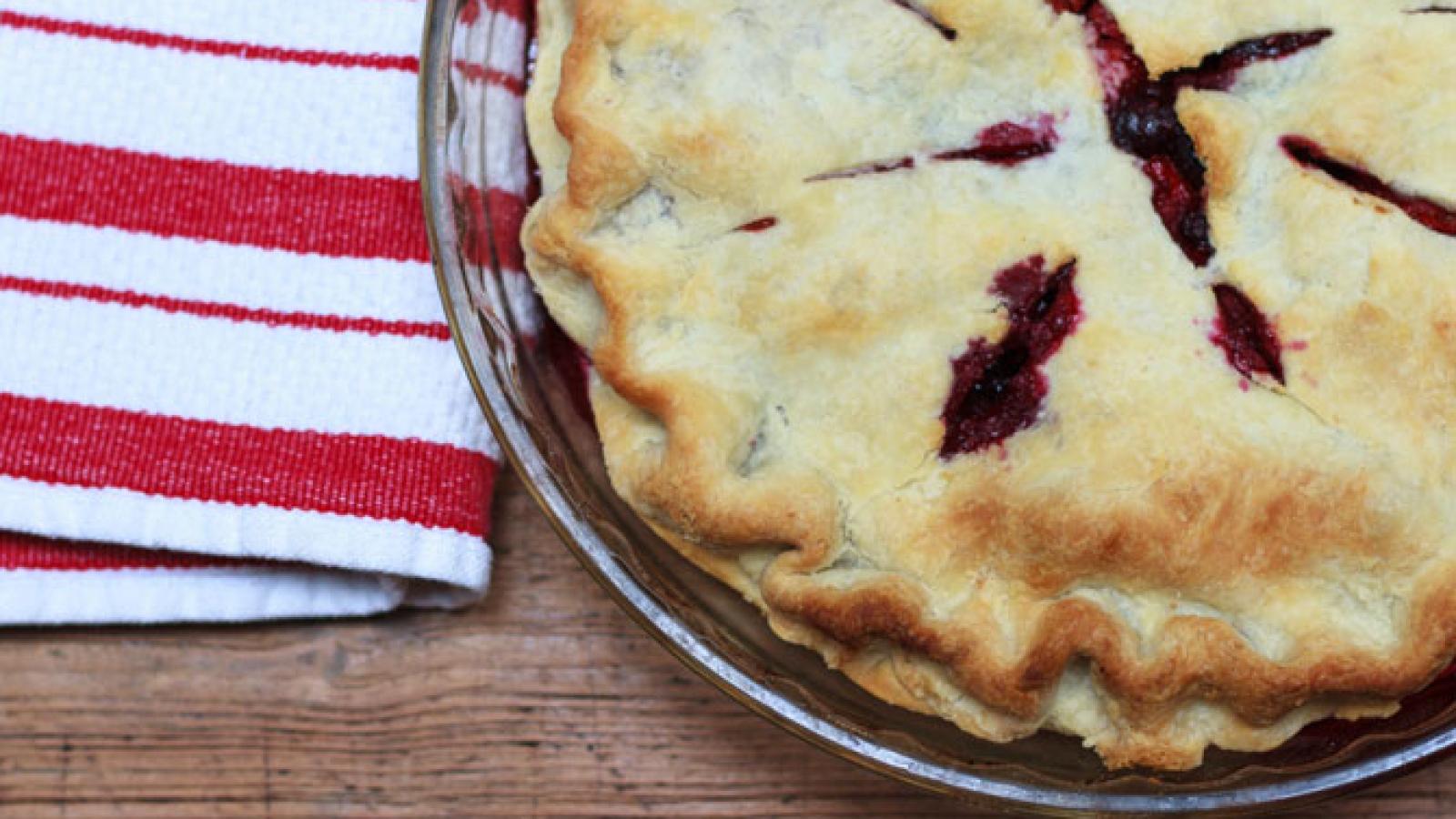 blueberry-basil-pie-recipe.jpg
