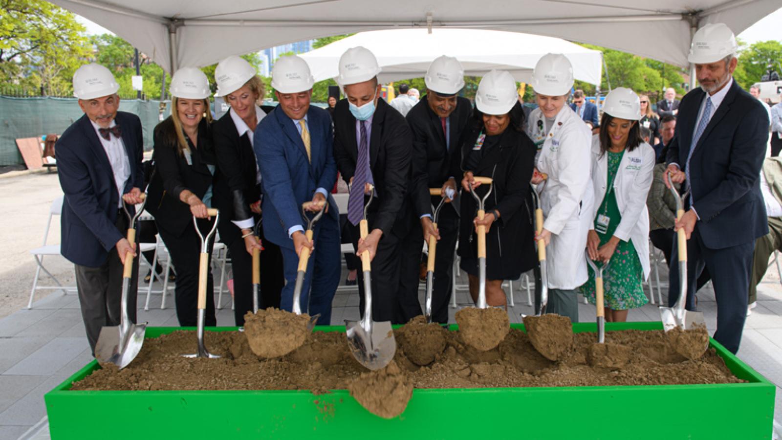 RUSH and Select Medical Leaders Break Ground
