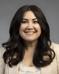 Shannon Wyatt Headshot