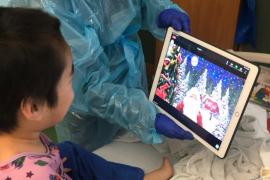 Child on Zoom with Santa