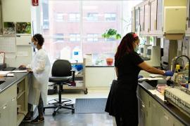 Get to know our lab managers