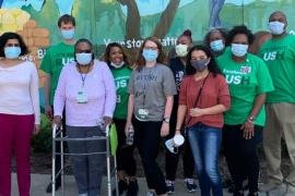 CHEE volunteers posing as a group
