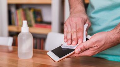 sanitizing a smart phone