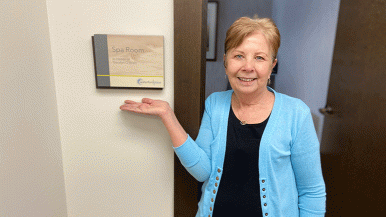 Esthetician Geralyn O’Brien honored with dedication of the spa room